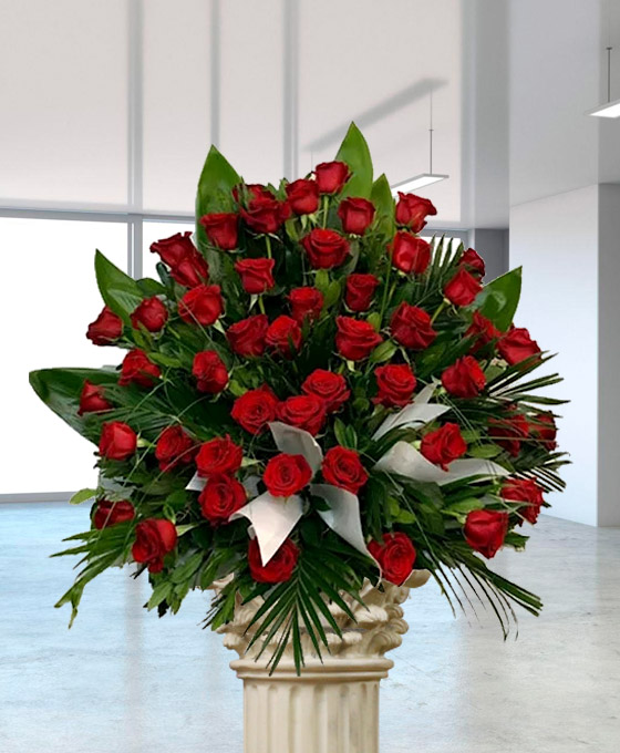 Centro de 50 Rosas rojas especial para Badalona