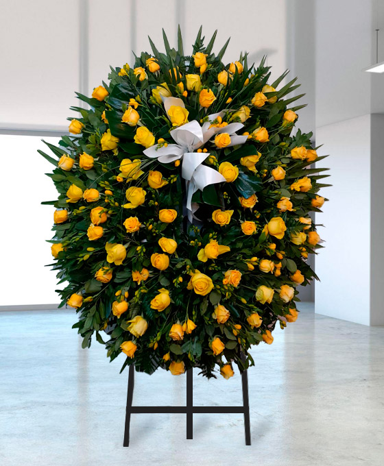 Corona de flores amarillas en Badalona
